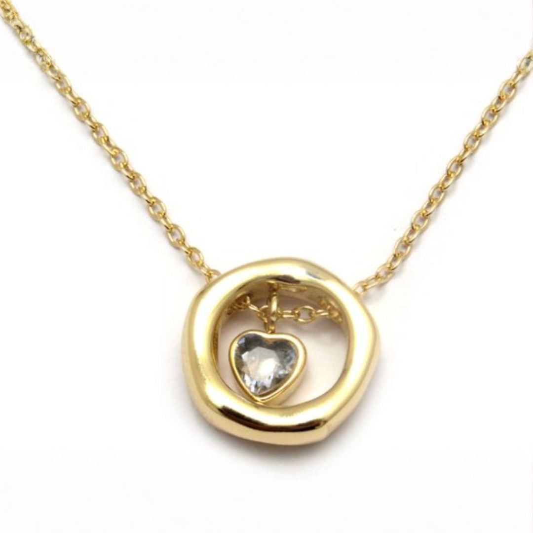 Corazon de Luna - Collar de Corazón Colgante en Marco Circular Dorado