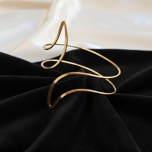 ONDINE BRAZALETE DORADO IMPORTANTE MODELO CALADO