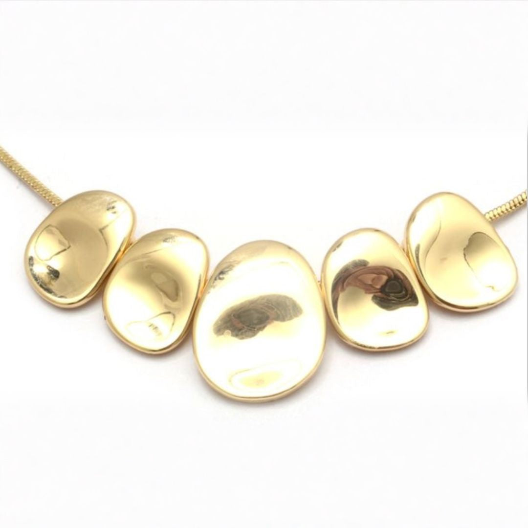 Alma Dorada - Collar de Diseño Orgánico con Placas Pulidas